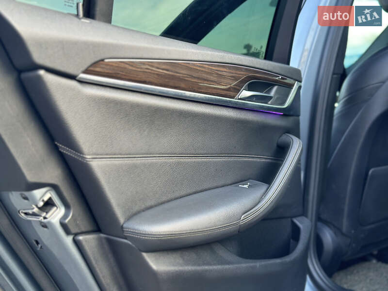 Седан BMW 5 Series 2017 в Ужгороде фото 10 Седан BMW 5 Series 2017 в Ужгороде