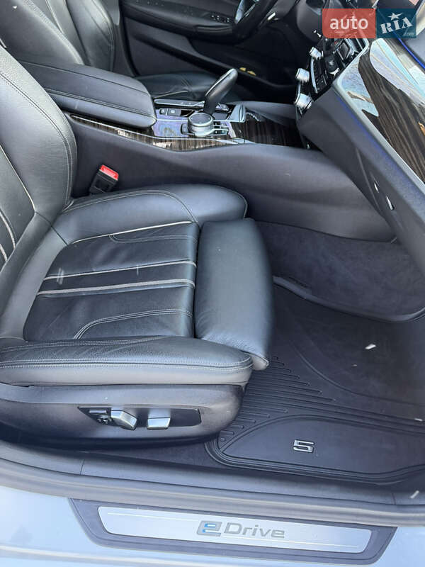 Седан BMW 5 Series 2019 в Ровно фото 12 Седан BMW 5 Series 2019 в Ровно