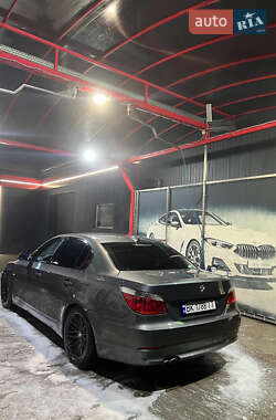 Седан BMW 5 Series 2005 в Маневичах