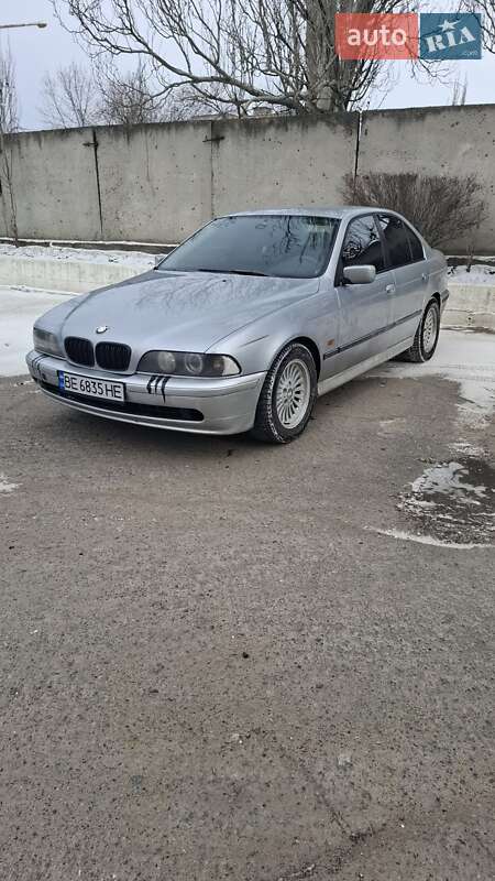 BMW 5 Series 1999 BMW 5 Series 1999
