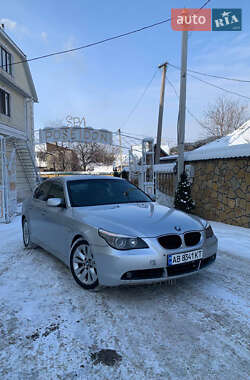 Седан BMW 5 Series 2004 в Могилев-Подольске