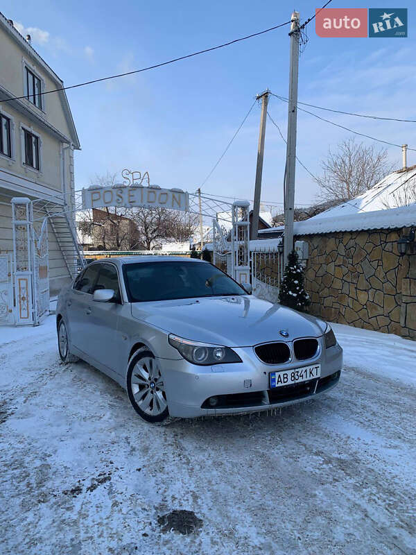 BMW 5 Series 2004