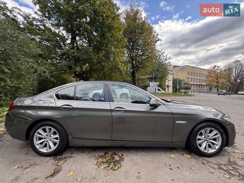 Седан BMW 5 Series 2014 в Львове