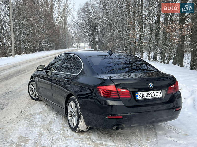 Седан BMW 5 Series 2016 в Киеве