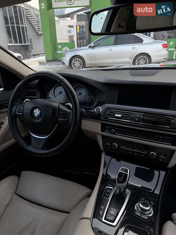BMW 5 Series 2011