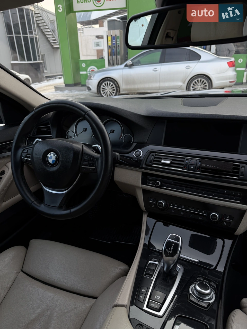 2012 BMW 5er - мініатюра 29