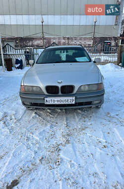 Універсал BMW 5 Series 2000 в Запоріжжі