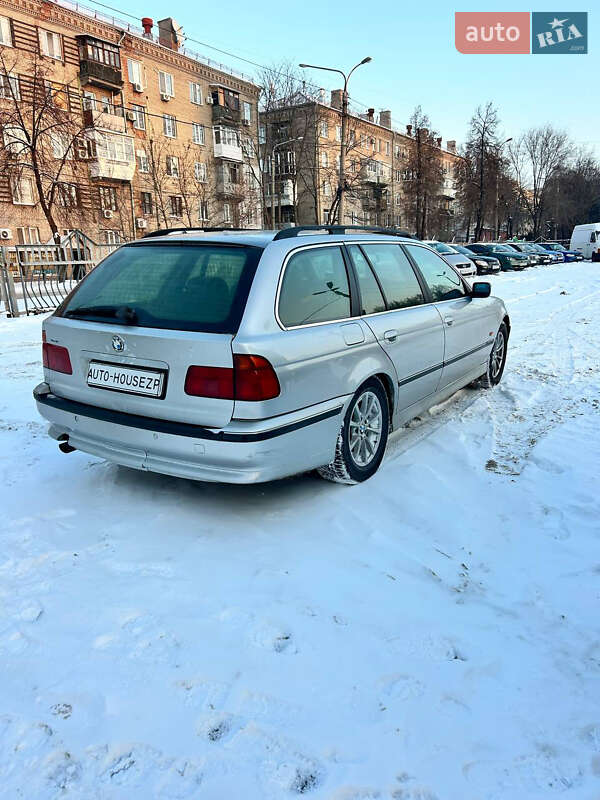 Универсал BMW 5 Series 2000 в Запорожье