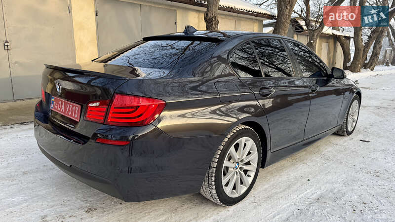 Седан BMW 5 Series 2011 в Черновцах