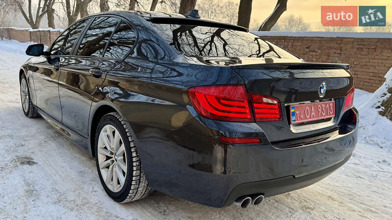Седан BMW 5 Series 2011 в Черновцах