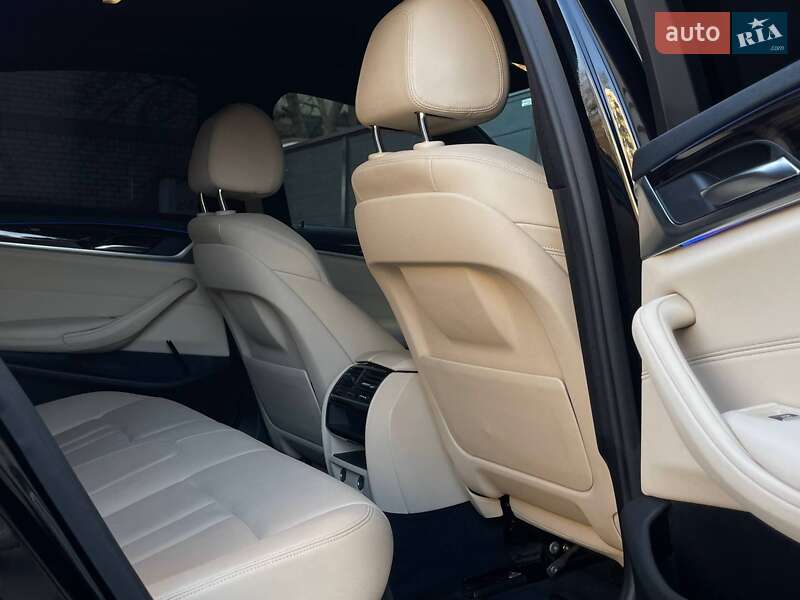 Седан BMW 5 Series 2018 в Николаеве фото 17 Седан BMW 5 Series 2018 в Николаеве