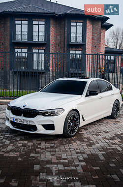 Седан BMW 5 Series 2017 в Кривом Роге