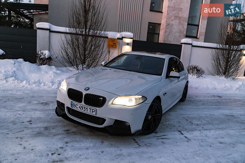Седан BMW 5 Series 2010 в Львове