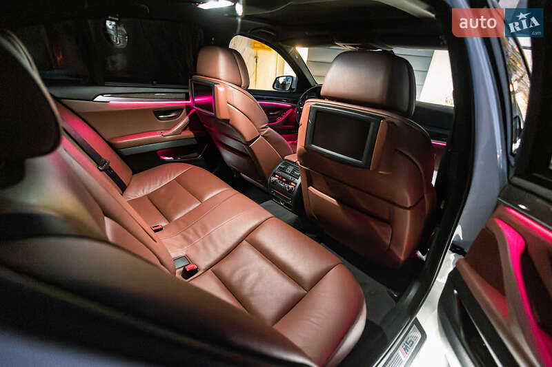 Седан BMW 5 Series 2010 в Львове