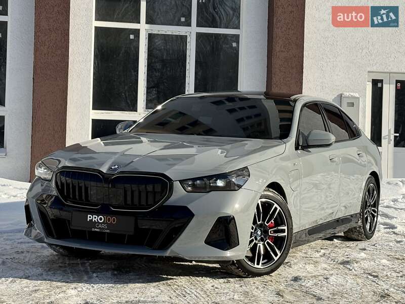 BMW 5 Series 2024 BMW 5 Series 2024