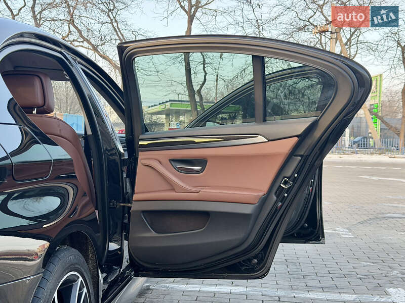 Седан BMW 5 Series 2012 в Одессе