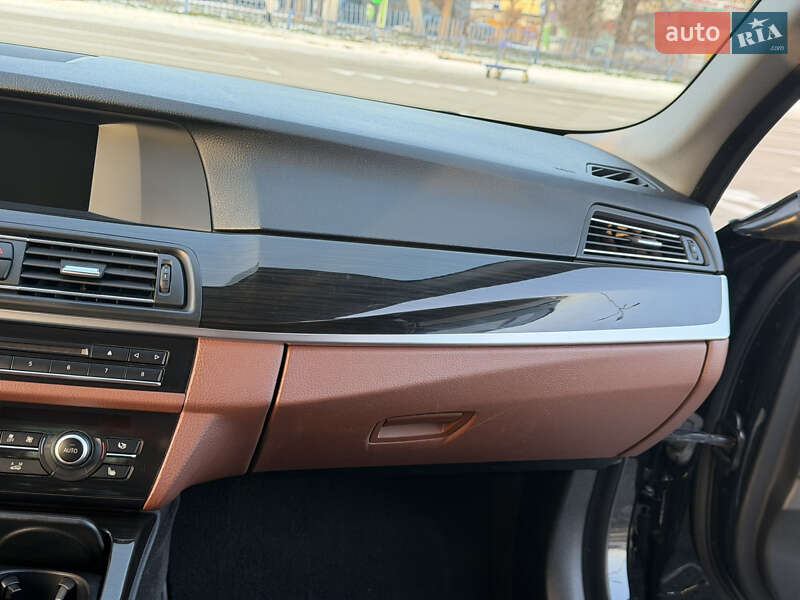 Седан BMW 5 Series 2012 в Одессе