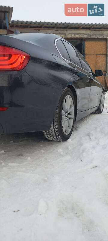 Седан BMW 5 Series 2010 в Харкові