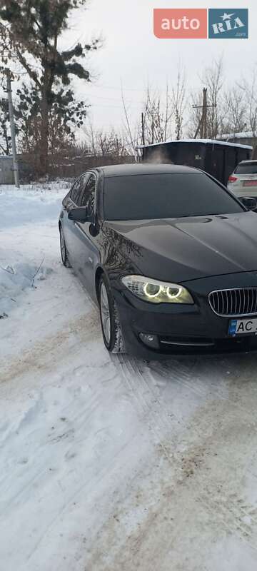 Седан BMW 5 Series 2010 в Харкові