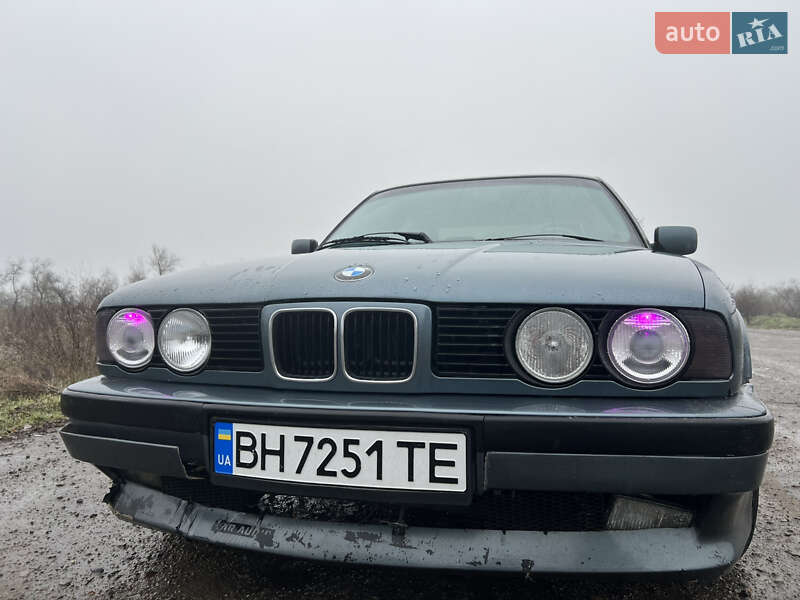 BMW 5 Series 1990 BMW 5 Series 1990