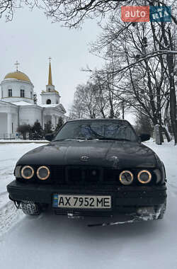 Седан BMW 5 Series 1991 в Чугуєві