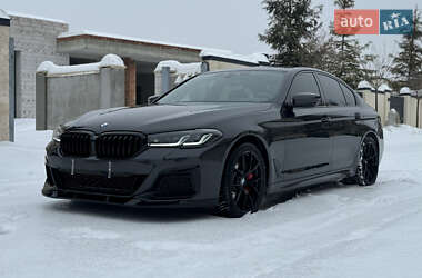Седан BMW 5 Series 2018 в Львові