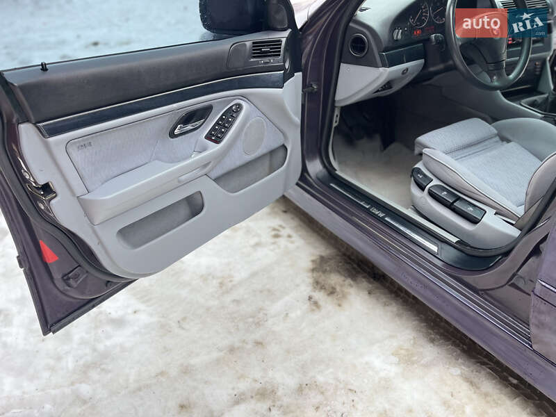 Седан BMW 5 Series 1998 в Тернополе