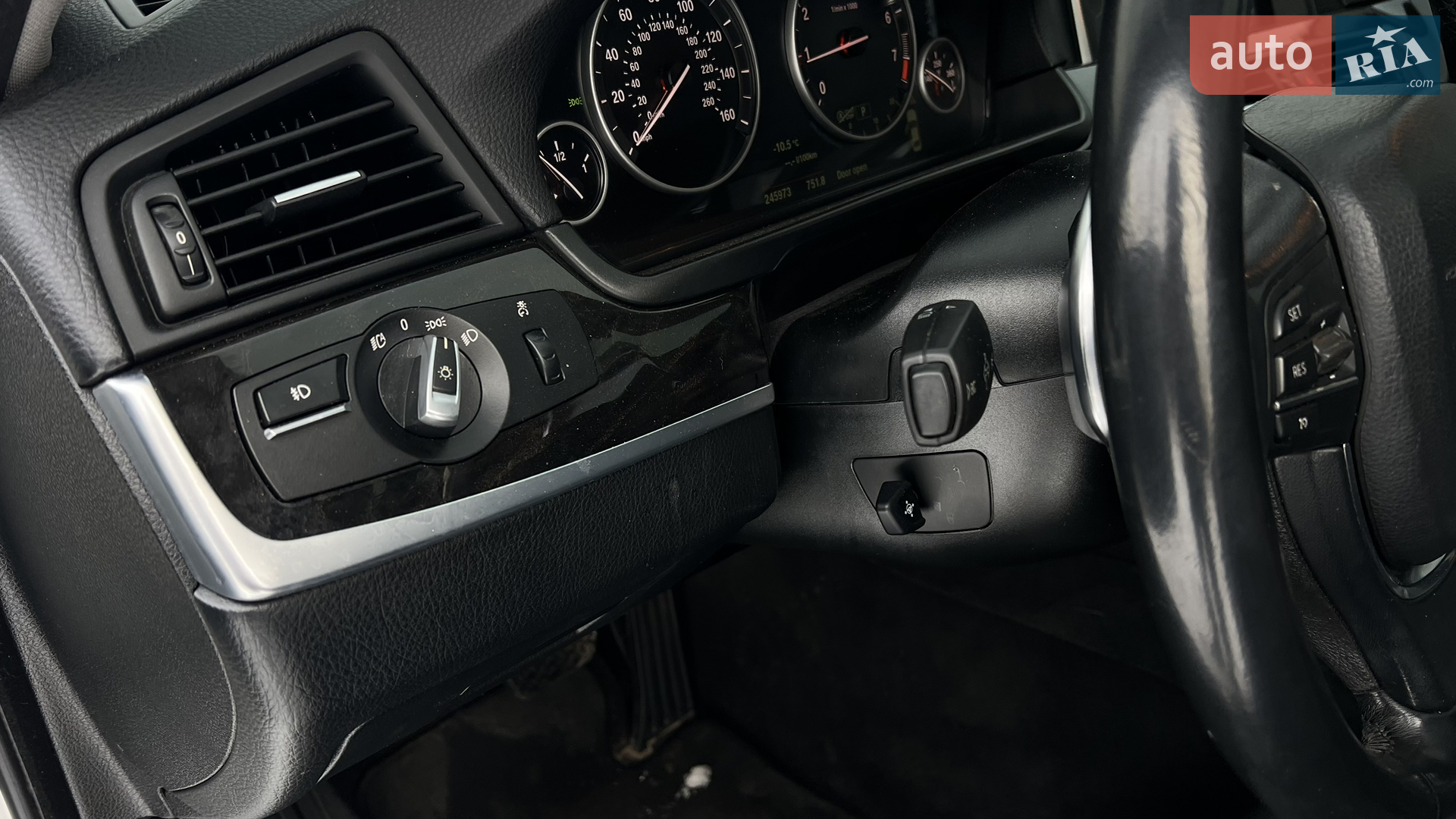2016 BMW 5er - мініатюра 22