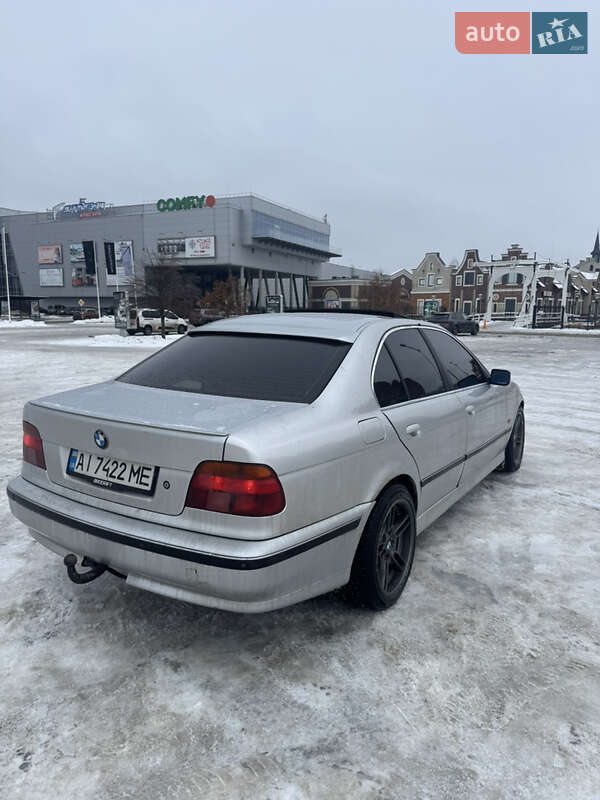 Седан BMW 5 Series 1999 в Києві