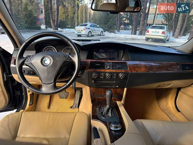 Седан BMW 5 Series 2006 в Нетешине фото 13 Седан BMW 5 Series 2006 в Нетешине