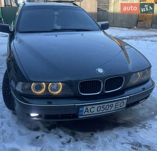 BMW 5 Series 2000