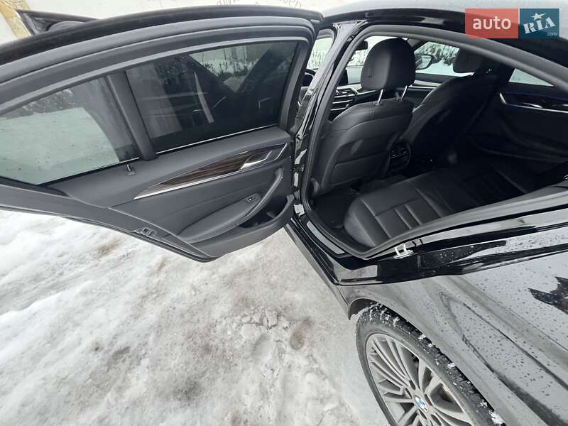 Седан BMW 5 Series 2018 в Виннице