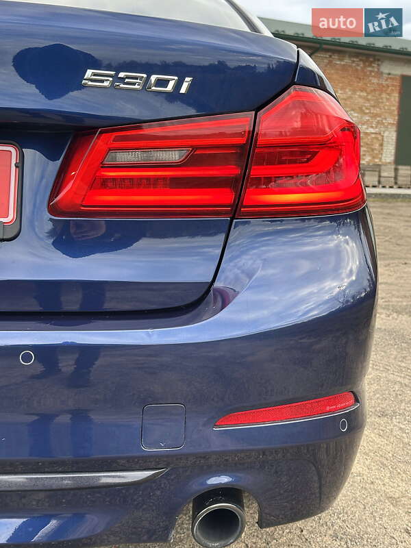 Седан BMW 5 Series 2017 в Днепре