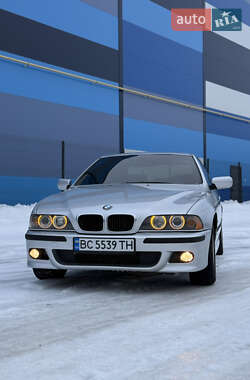 Седан BMW 5 Series 2001 в Львове