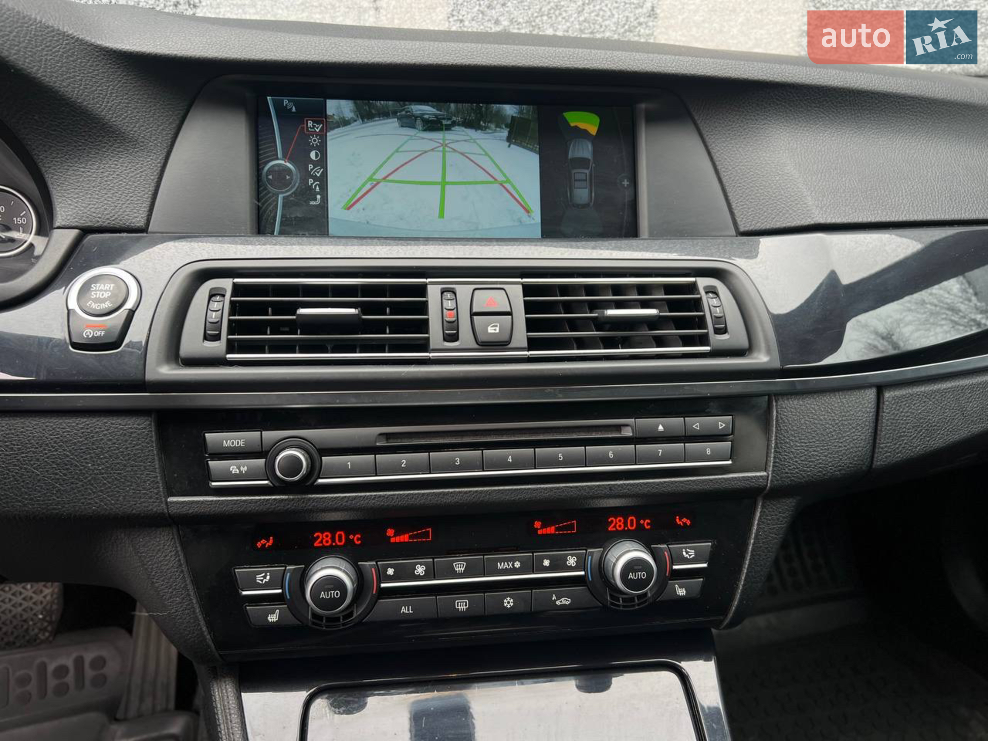 2012 BMW 5er - мініатюра 2