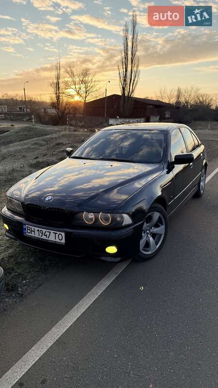 Седан BMW 5 Series 2001 в Одессе