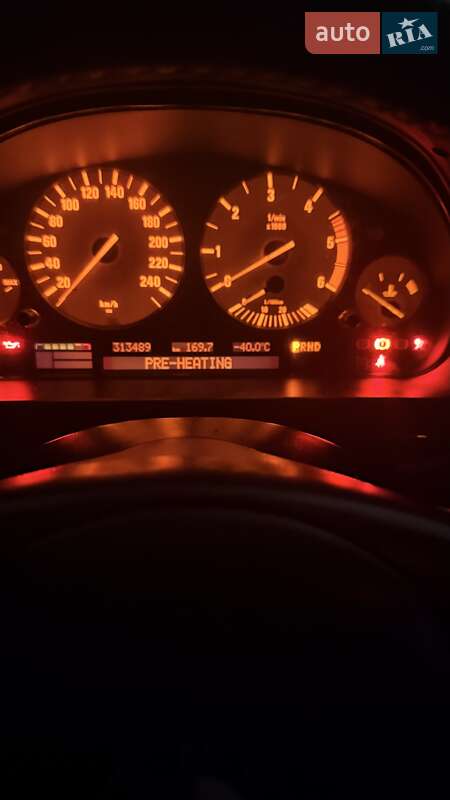 Седан BMW 5 Series 2001 в Одессе