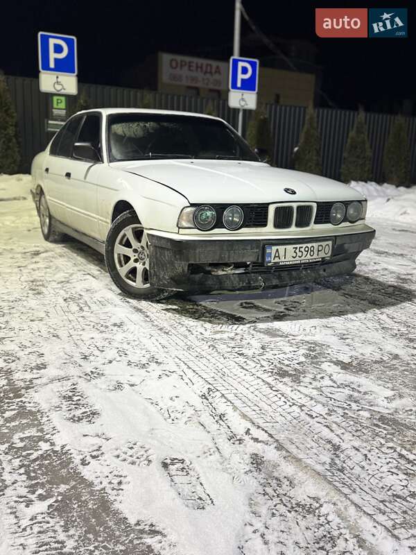 Седан BMW 5 Series 1991 в Києві
