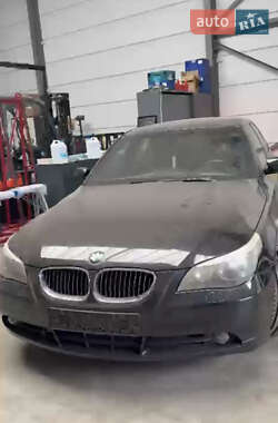 Седан BMW 5 Series 2006 в Черновцах