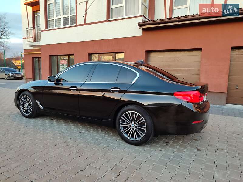 Седан BMW 5 Series 2018 в Ивано-Франковске