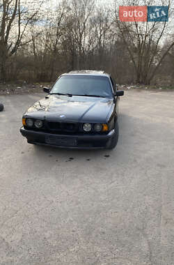 Седан BMW 5 Series 1991 в Хмельницком