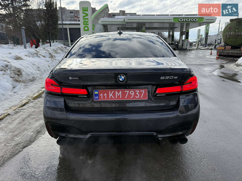 Седан BMW 5 Series 2019 в Львове