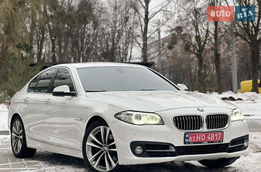 Седан BMW 5 Series 2015 в Звягелі