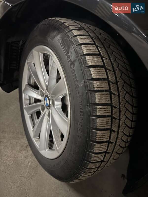 Седан BMW 5 Series 2012 в Кривом Роге