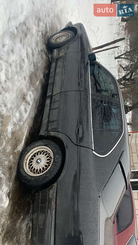 Седан BMW 5 Series 1991 в Сторожинце