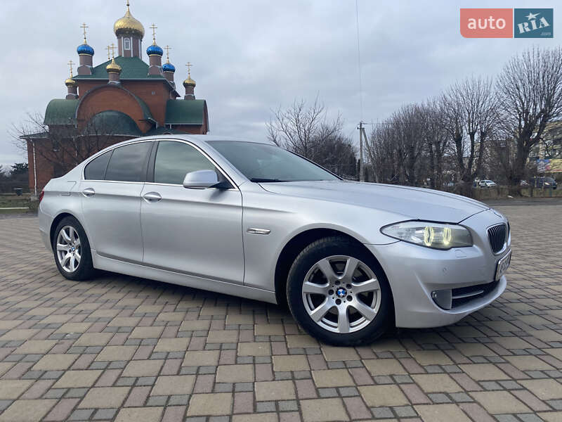 Седан BMW 5 Series 2012 в Гайсине