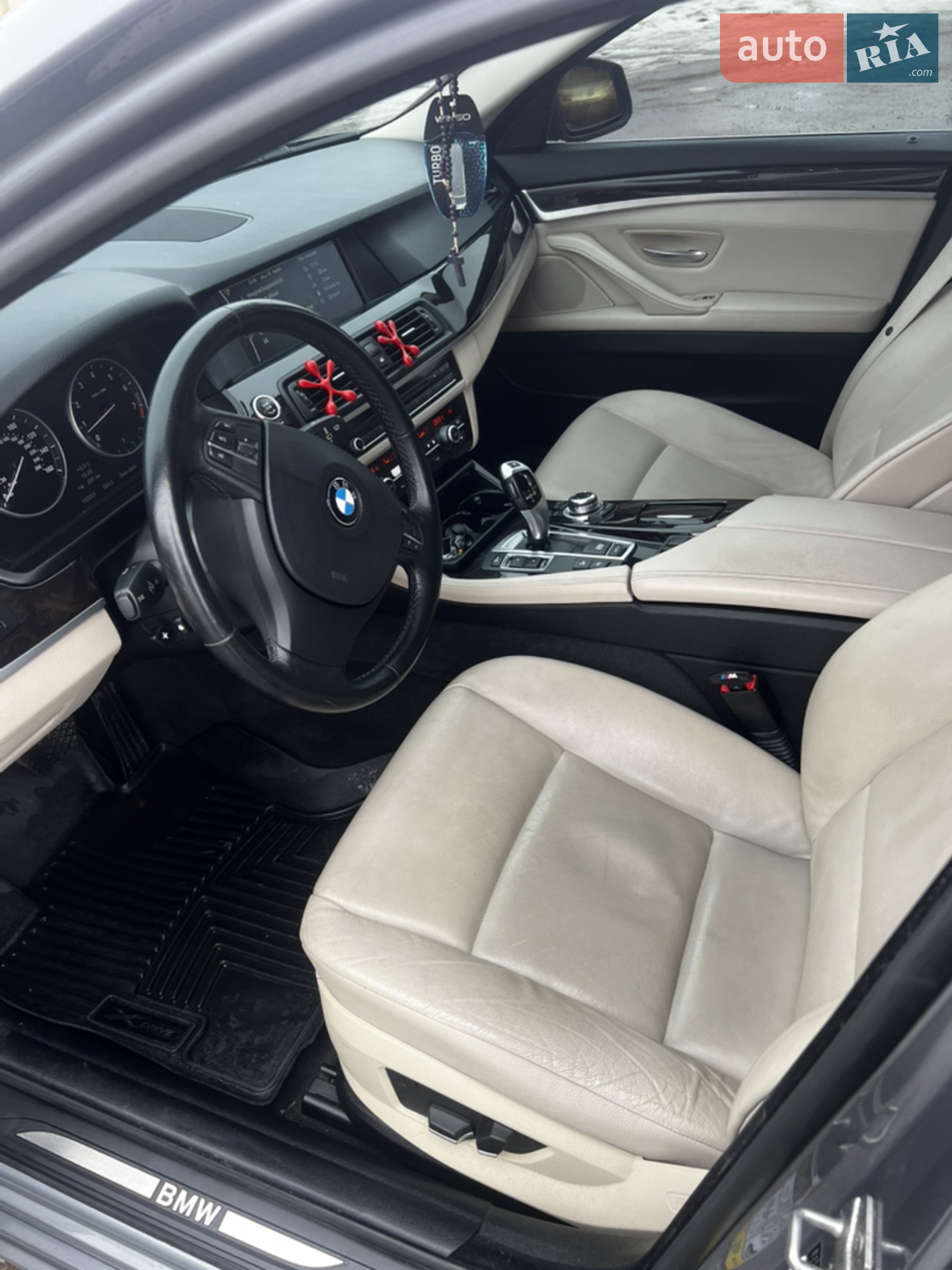 2011 BMW 5er - мініатюра 41