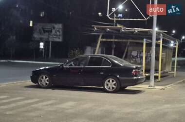 Седан BMW 5 Series 1999 в Белгороде-Днестровском