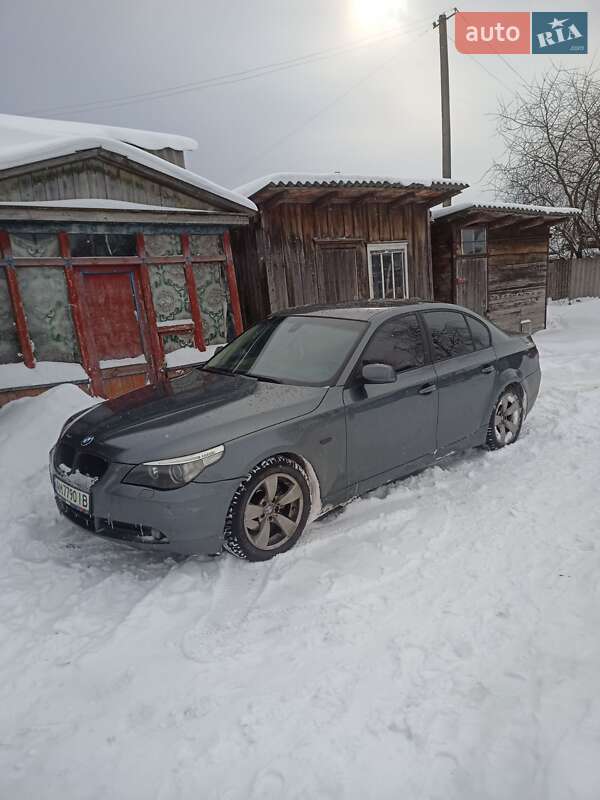 Седан BMW 5 Series 2006 в Радомышле