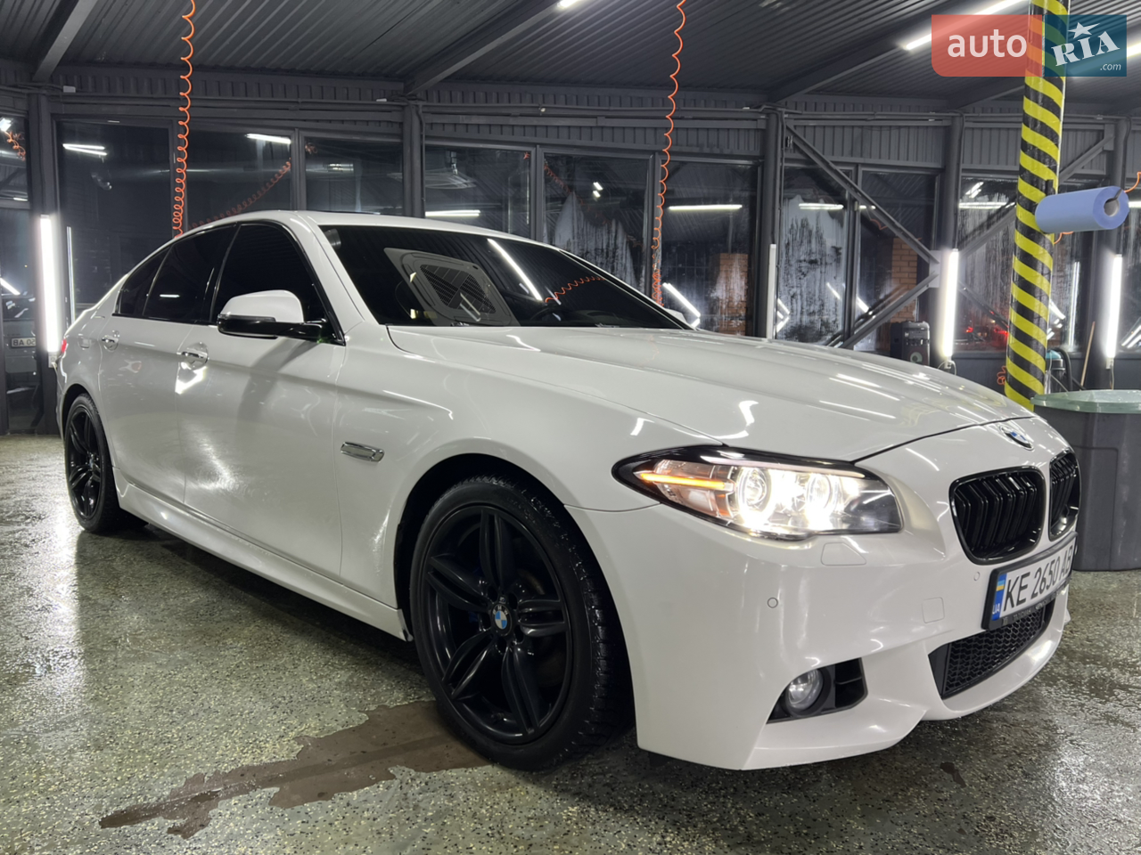 2013 BMW 5er - мініатюра 21